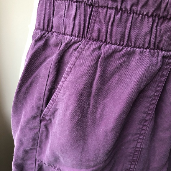 Wide leg paperbag waist w/tie capri pants - Picture 4 of 7